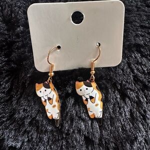 Calico Cat Dangle Pet Lover Earrings